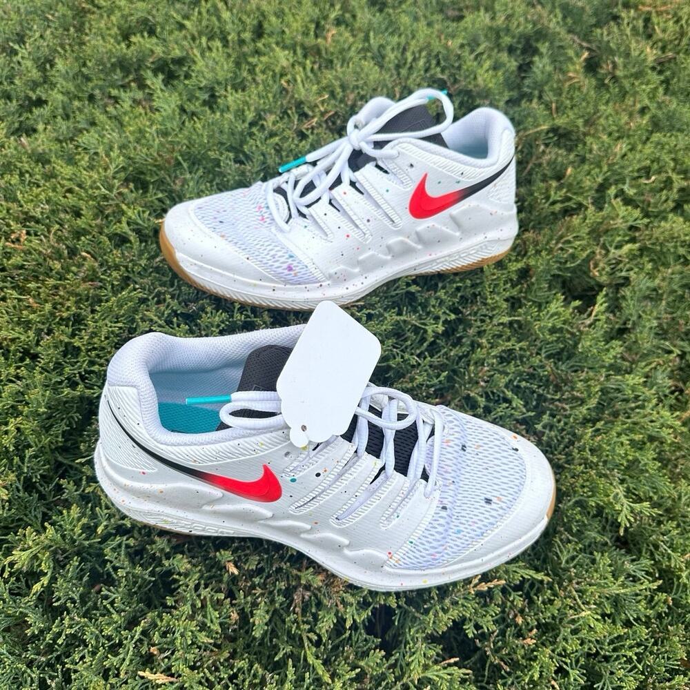 Nike Court Air Zoom Vapor X HC Shoes US Size‎ 6Y White/Laser Crimson